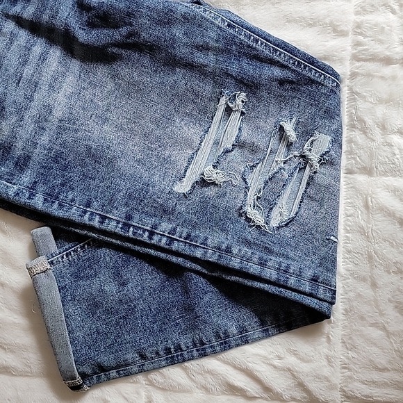 Edgely High Rise Boyfriend - Picture 5 of 6